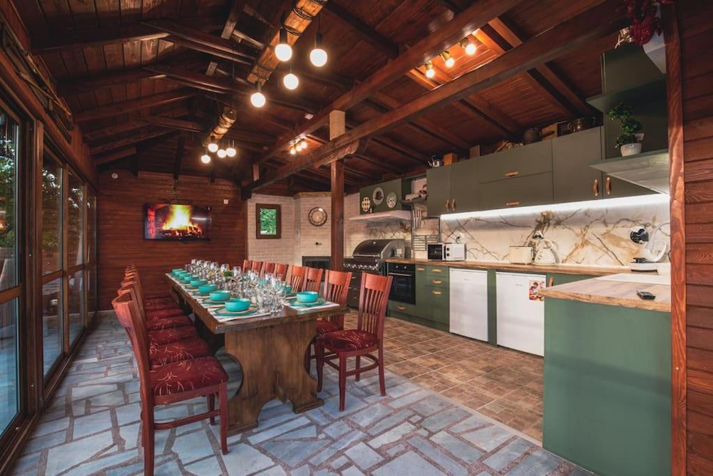 Duvaro Guesthouse Raduil المظهر الخارجي الصورة